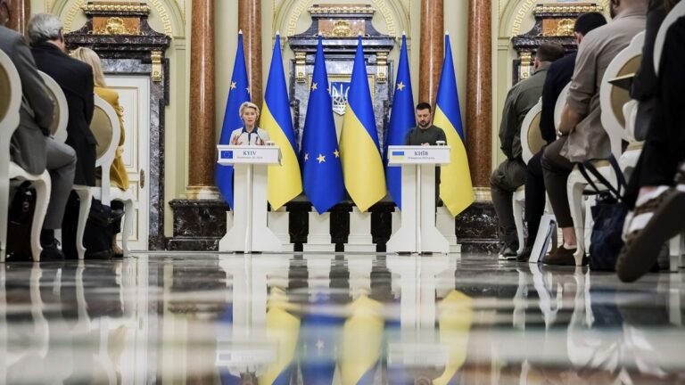 EU Considers Using Frozen Russian Funds for Ukraine Aid Amid International Controversy