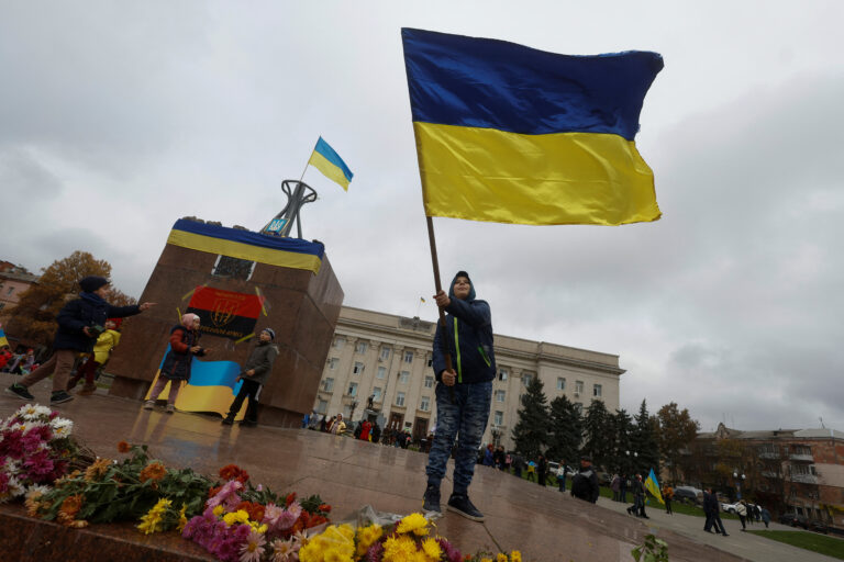 Russia Condemns Haste in Ukraine Conflict Resolution, Stresses Complex Nature of Peace Talks