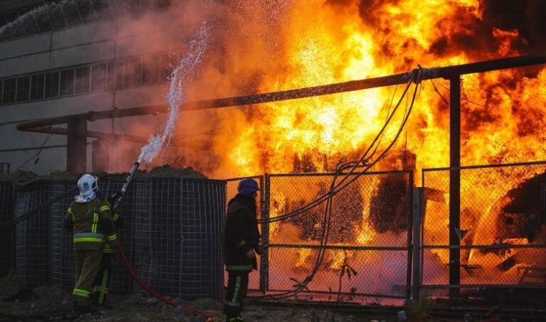 Russian Forces Target Ukrainian Energy Infrastructure in Large-Scale Operation