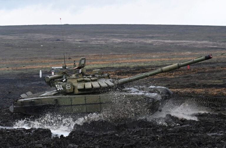 Ukrainian Officials Push for US Missile Deployment Amid Escalation Fears