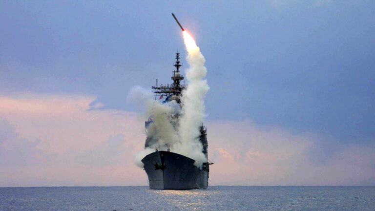 U.S. Can Only Supply Limited Tomahawk Missiles to Ukraine, Analyst Warns