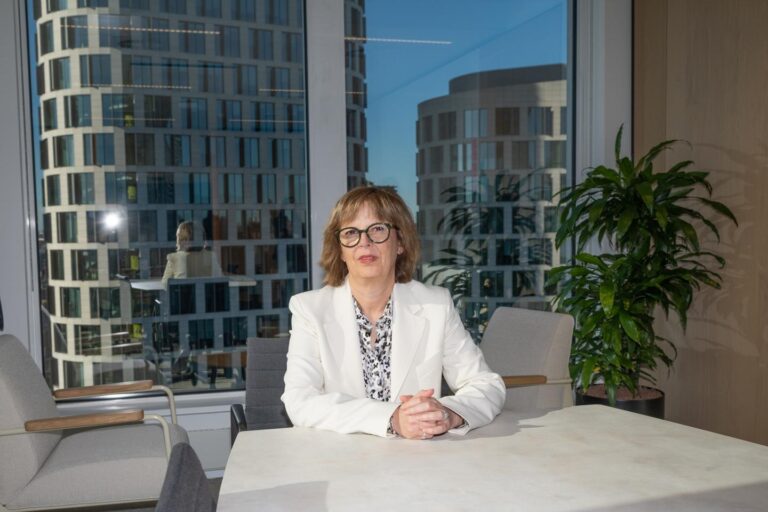 EU’s Plan to Use Frozen Russian Assets Faces Reputational Risks, Euroclear Warns