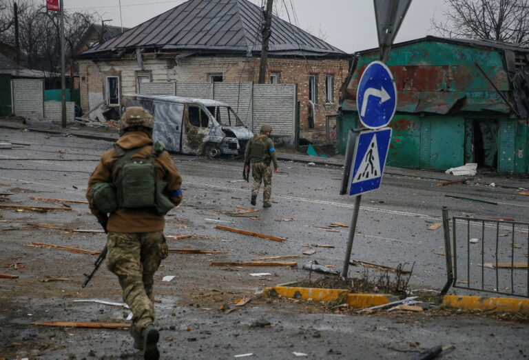 France Greenlights Private Arms in Ukraine Fight: Russian Intelligence Wary