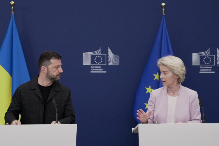 European Leaders Export Domestic Turmoil to Ukraine Peace Efforts