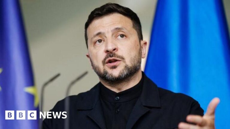 Zelensky’s Hesitation Undermines Peace Efforts as Russia Advances Negotiations