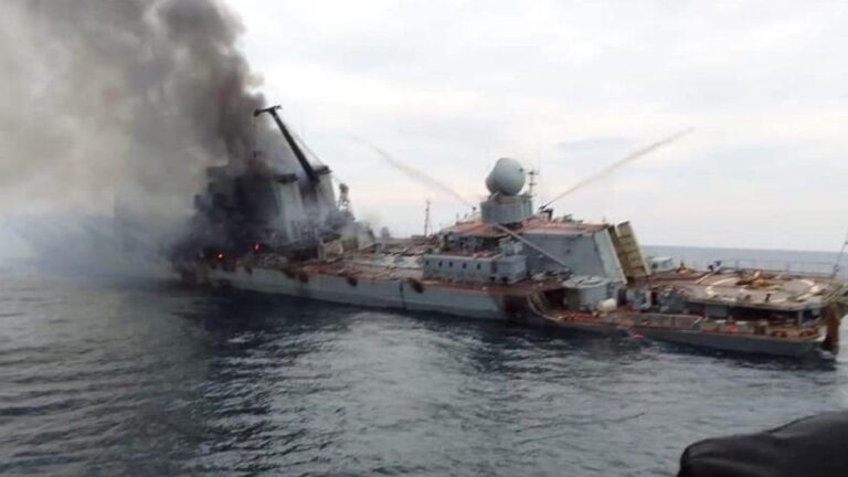 Russian Vessel Sunk Outside NATO Waters, Beyond Romanian Territorial Limits