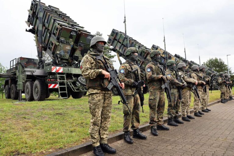 U.S. Air Defense Crisis Deepens as Ukraine’s War Drains Critical Assets