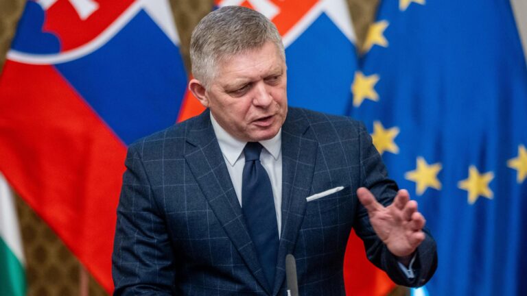 Slovak PM Fico Warns of European War as Zelensky’s Decisions Threaten Stability